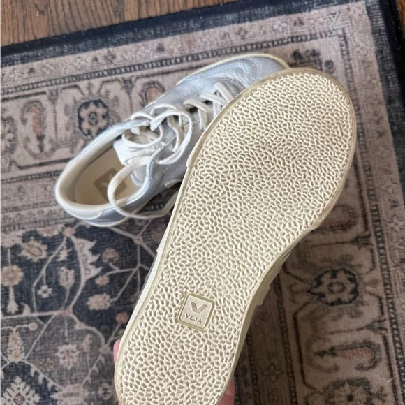 Veja Women's Silver Sneakers - Picture 2 of 3